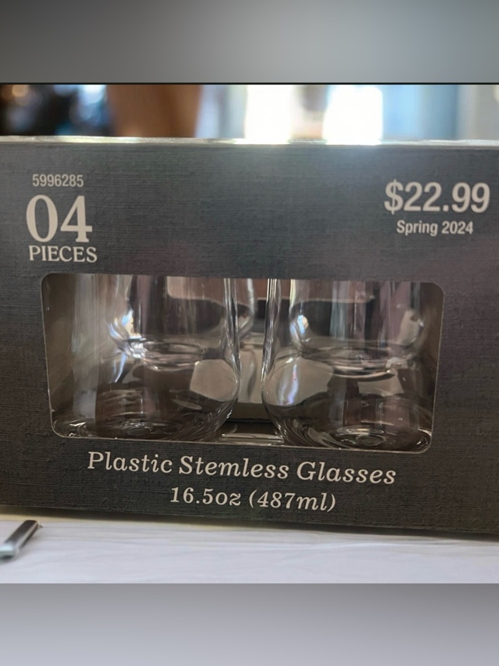 Set Of 4 Clear Plastic Stemless Glasses 16.5oz ( 487 ml ) NWT